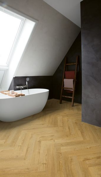 Винил QUICK-STEP Pristine Дуб осенний натуральный SGHBC20335 фото — Магазин дверей SuperDveri Винил QUICK-STEP Pristine Дуб осенний натуральный SGHBC20335 фото — Магазин дверей SuperDveri